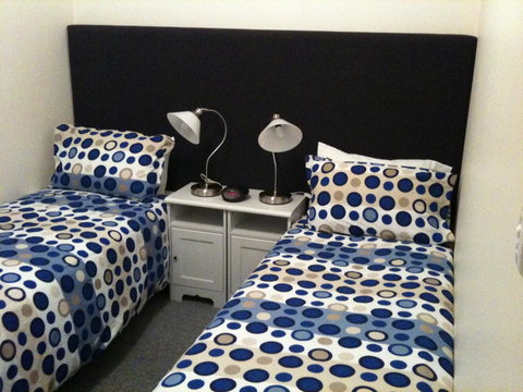 Adelaide - Semaphore Beach Front - 1 Gold Coast 18