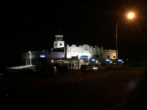 Adelaide - Semaphore Beach Front - 1 Gold Coast 22
