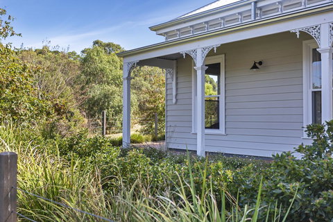 Grandview Accommodation - The Elm Tree Apartments - Accommodation Gold Coast 28