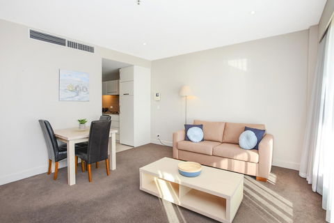 Pier Luxury Apartments - Accommodation Gold Coast 11