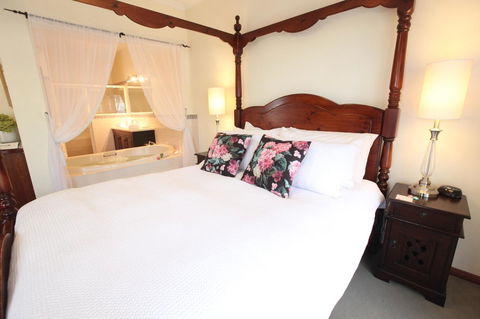 Wine And Roses Bed And Breakfast - Accommodation Gold Coast 17