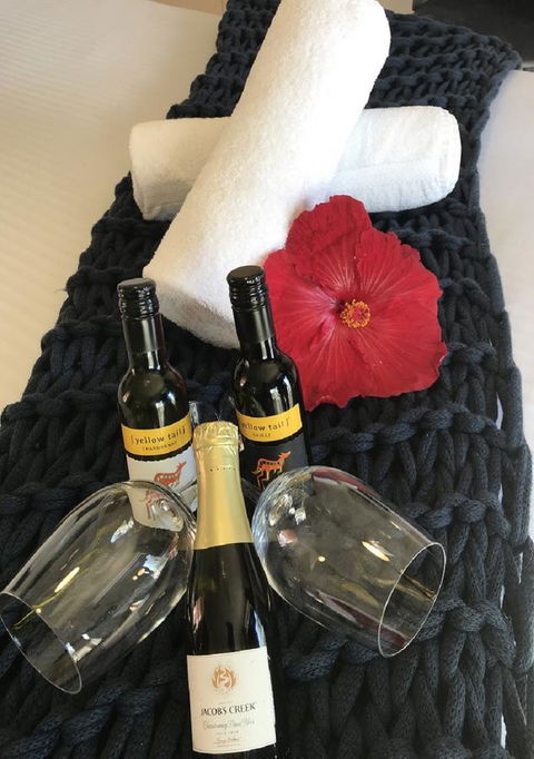 OCEAN BREEZE MOTEL - Accommodation Gold Coast 20