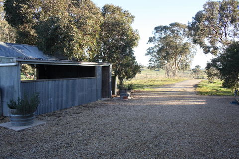 Rabbiters Hut - Gold Coast 4U 8