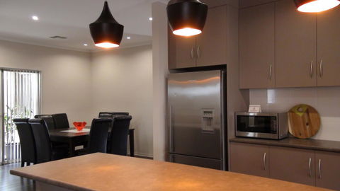 Casavino Luxury Villa - Accommodation Gold Coast 13