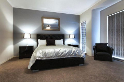 Casavino Luxury Villa - Accommodation Gold Coast 29