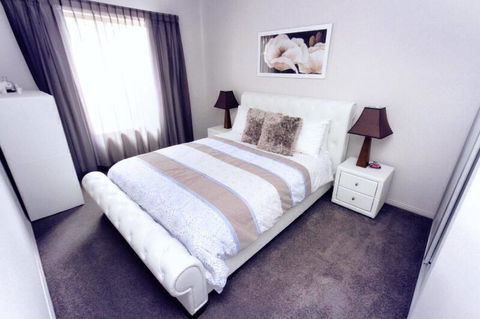 Casavino Luxury Villa - Accommodation Gold Coast 6