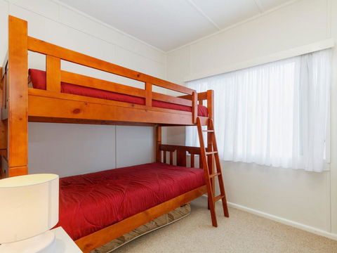 Wyvern - Accommodation Gold Coast 6