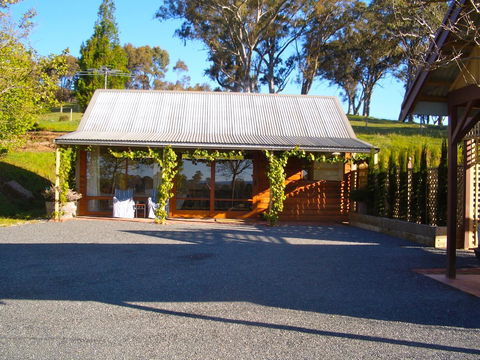 STUDIO ECHUNGA Adelaide Hills - Accommodation Gold Coast 16