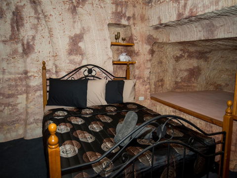 Ali\'s Underground Studio - Accommodation Gold Coast 8