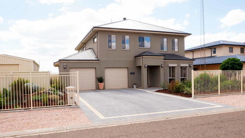 Rezare House Bed & Breakfast - Accommodation Gold Coast 0
