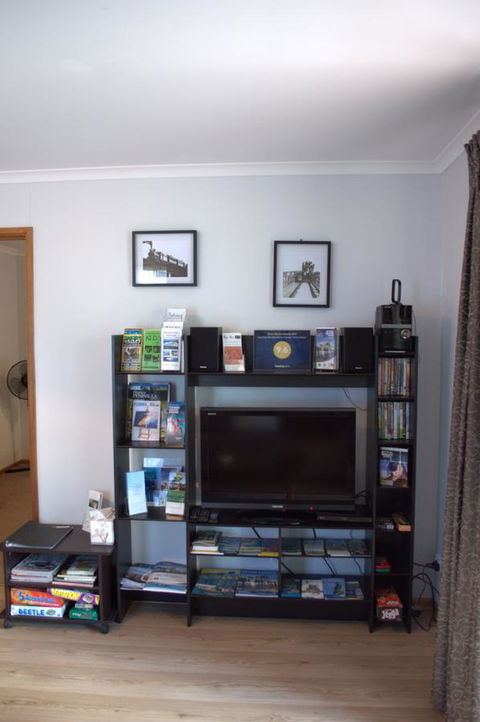 Lazy Days Cottage - Victor Harbor - Gold Coast 4U 9