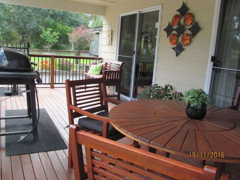 Lazy Days Cottage - Victor Harbor - Gold Coast 4U 5