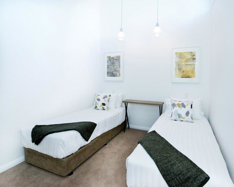 Loxton Courthouse Apartments - Gold Coast 4U 10