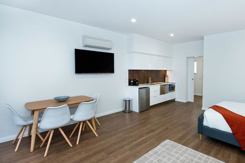 Loxton Courthouse Apartments - Gold Coast 4U 17