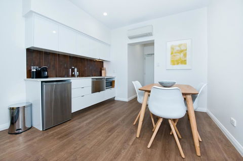 Loxton Courthouse Apartments - Gold Coast 4U 16