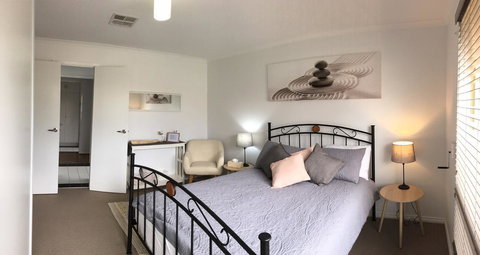 Windsor Gardens Home - Accommodation Gold Coast 0