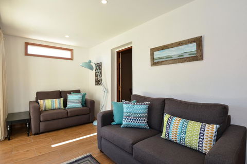 Trafalgar Premium Vintage Suites - Accommodation Gold Coast 21