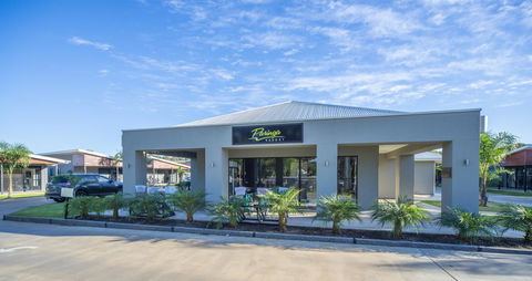 Paringa Resort - Gold Coast 4U 21