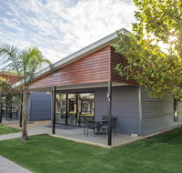 Paringa Resort - Gold Coast 4U