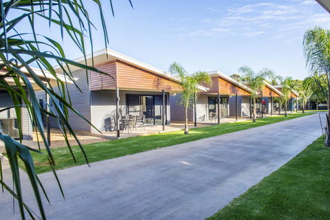 Paringa Resort - Gold Coast 4U 2