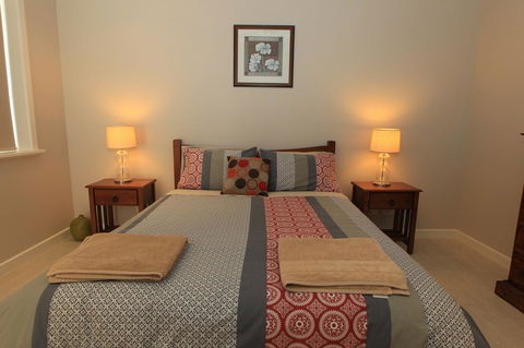 Elandra Holiday Home - Gold Coast 4U 6
