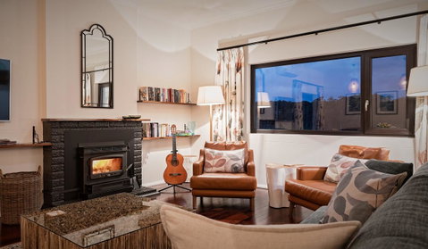Esto House - Accommodation Gold Coast 0