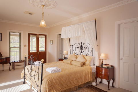 Angaston Saleyards Luxury Accommodation - Gold Coast 4U 6