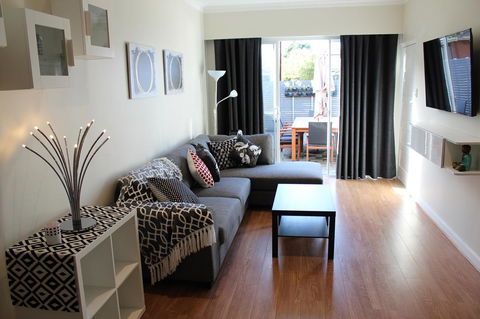 Christophers Villa - Accommodation Gold Coast 27