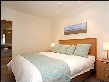 Lady Bay Hotel - Gold Coast 4U 5