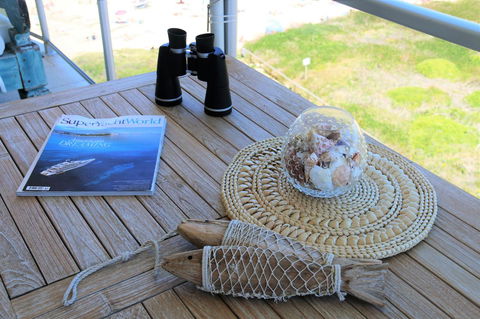 Beachfront Bliss - Gold Coast 4U 13