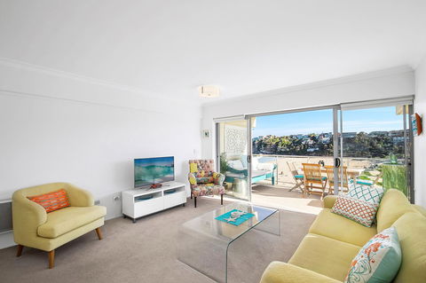 Beachfront Bliss - Gold Coast 4U 6