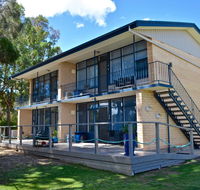 Longbeach Apartments - Gold Coast 4U