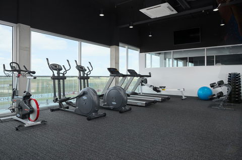 Rydges Pit Lane - Gold Coast 4U 21