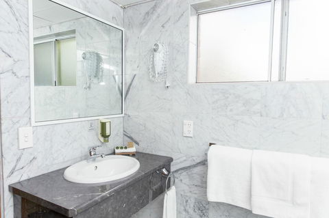 Bathurst Motor Inn - Accommodation Gold Coast 20