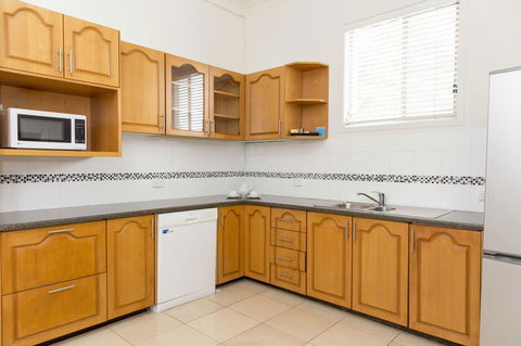 Bathurst Motor Inn - Accommodation Gold Coast 32
