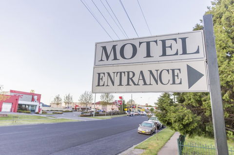 Bathurst Motor Inn - Accommodation Gold Coast 35