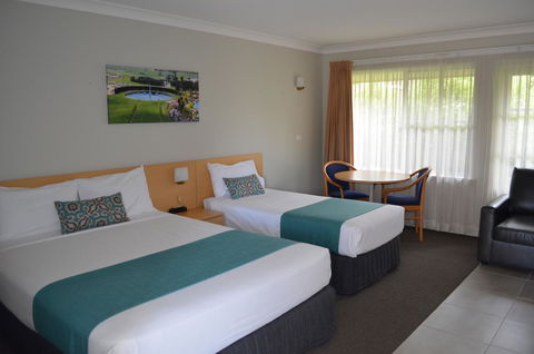 Bathurst Motor Inn - Accommodation Gold Coast 18
