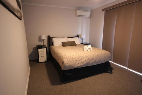 Port Vincent Motel & Apartments - Accommodation Gold Coast 9