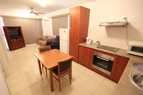 Port Vincent Motel & Apartments - Accommodation Gold Coast 7