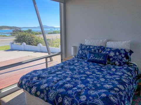 Beachview - Accommodation Gold Coast 16