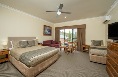 Clare Country Club - Accommodation Gold Coast 18