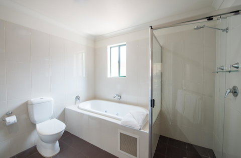 Clare Country Club - Accommodation Gold Coast 12