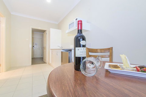 Clare Country Club - Accommodation Gold Coast 11