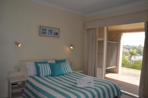 The Bluff Resort Apartments - Accommodation Gold Coast 30