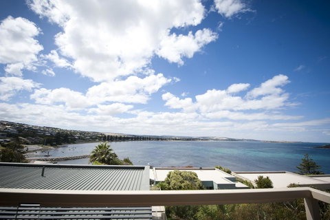 The Bluff Resort Apartments - Accommodation Gold Coast 39