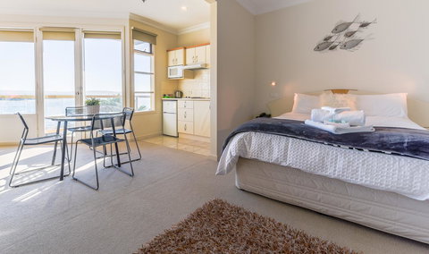 The Bluff Resort Apartments - Accommodation Gold Coast 10