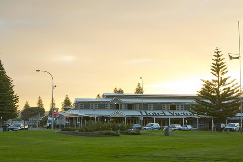 Nightcap At Hotel Victor - Accommodation Gold Coast 0