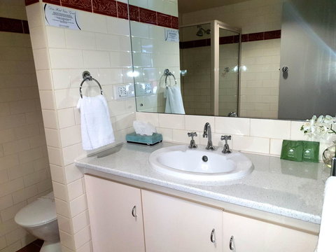 Nightcap At Hotel Victor - Accommodation Gold Coast 8