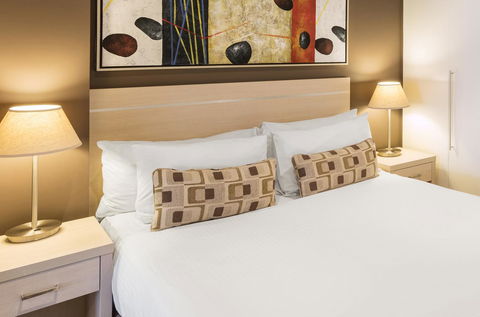 Apartments @ 16 Holdfast - Accommodation Gold Coast 11
