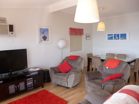 Seascape - Accommodation Gold Coast 7